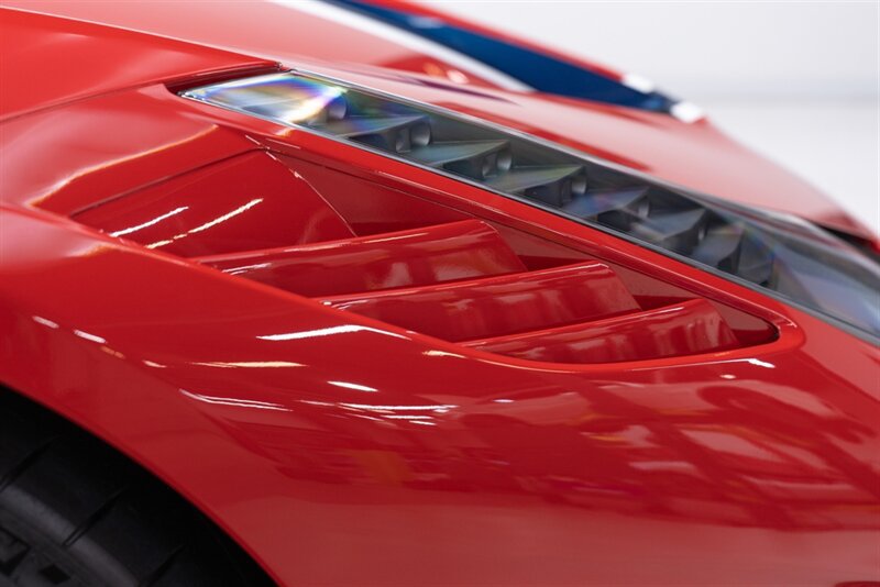 Used 2015 Ferrari 458 Speciale Coupe RWD image 24