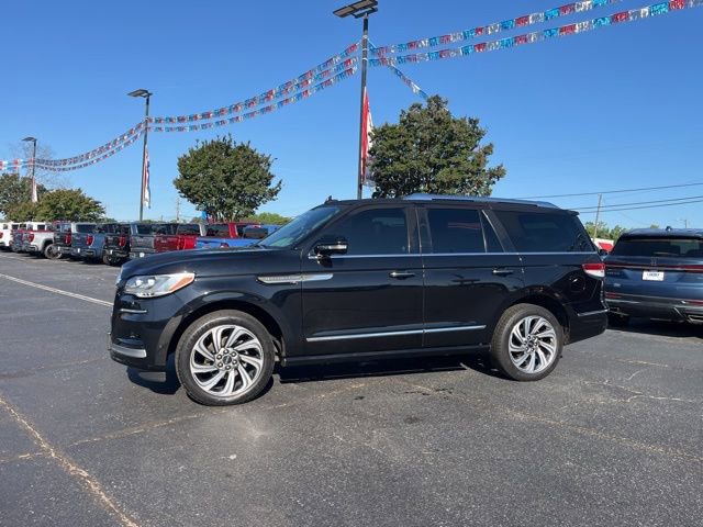 Used 2022 Lincoln Navigator Reserve AWD/4WD image 39