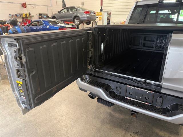 Certified 2025 RAM 1500 Tungsten w/ Off Road Group AWD/4WD image 29
