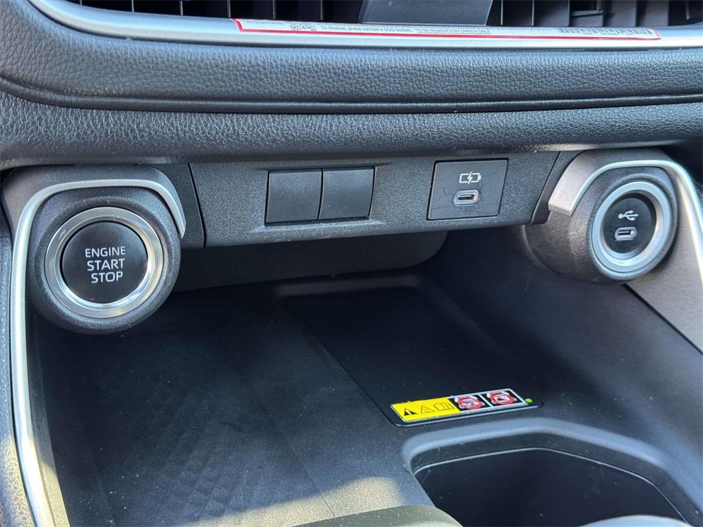 Used 2025 Toyota Grand Highlander XLE image 8