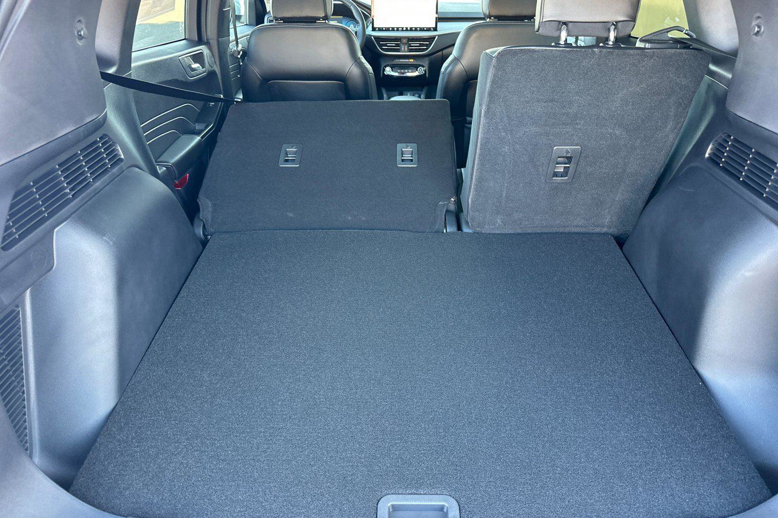 New 2025 Ford Escape SE w/ PHEV Premium Package image 12