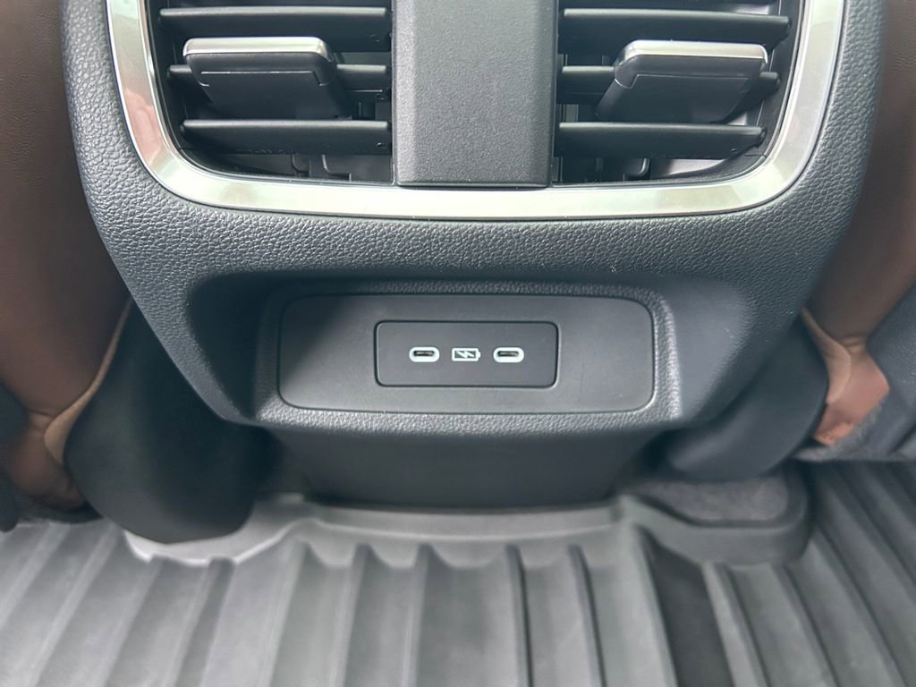 Used 2023 Acura RDX w/ Technology Package image 36