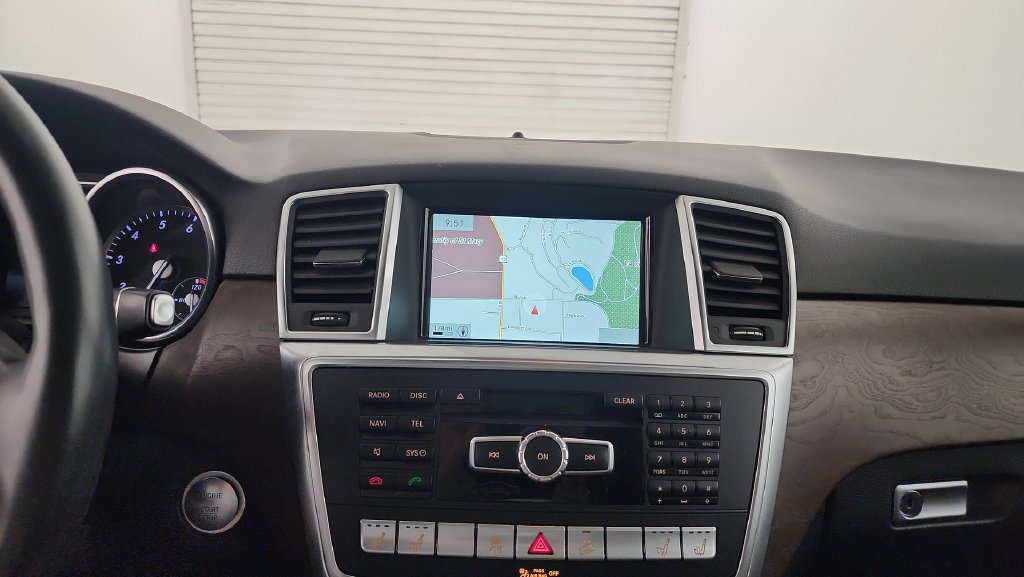 Used 2015 Mercedes-Benz ML 350 4MATIC image 26
