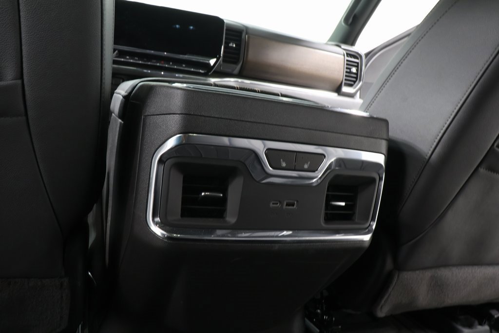 Used 2025 Chevrolet Silverado 1500 High Country w/ Technology Package image 14
