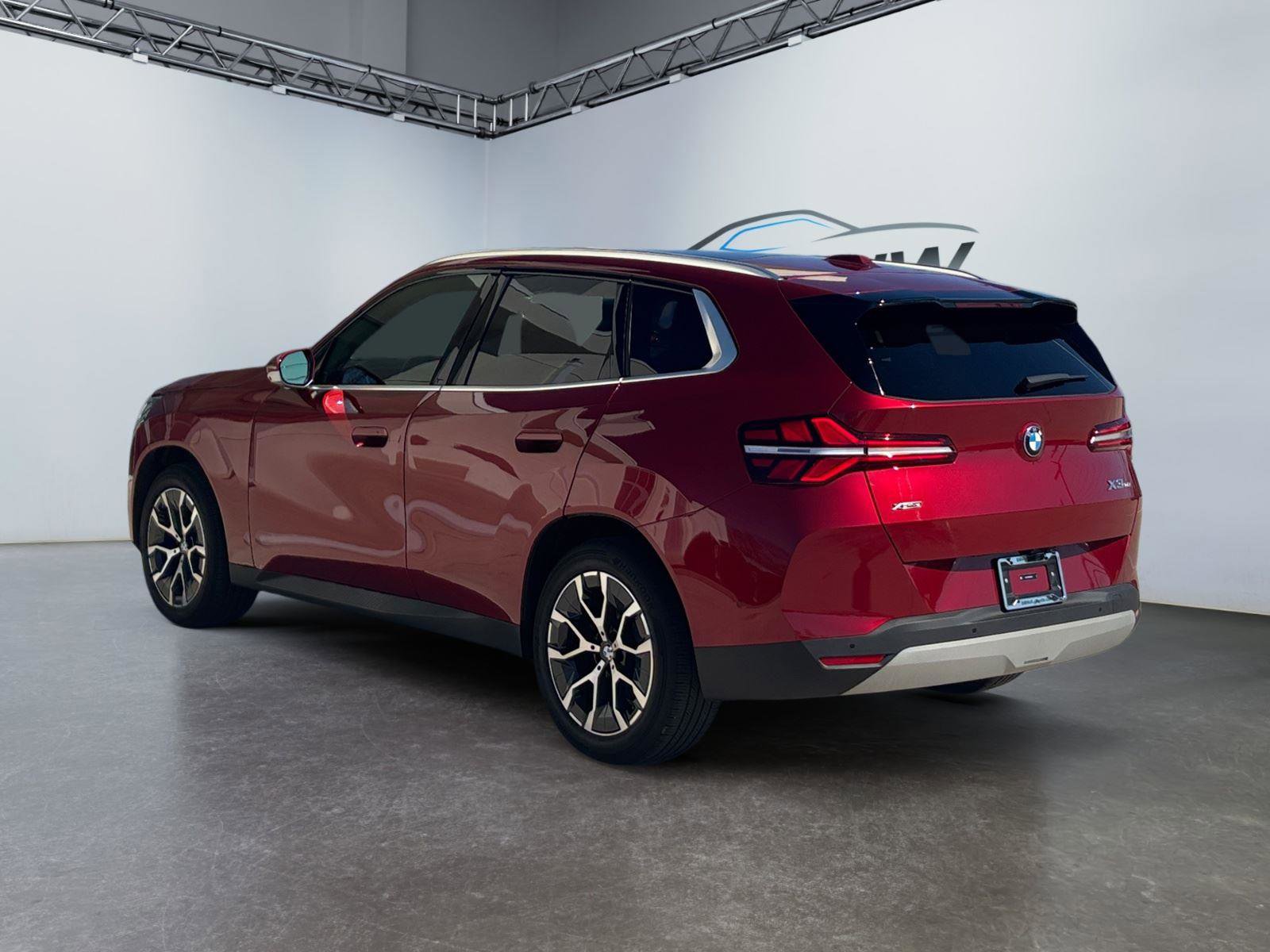 Certified 2025 BMW X3 xDrive30i image 5
