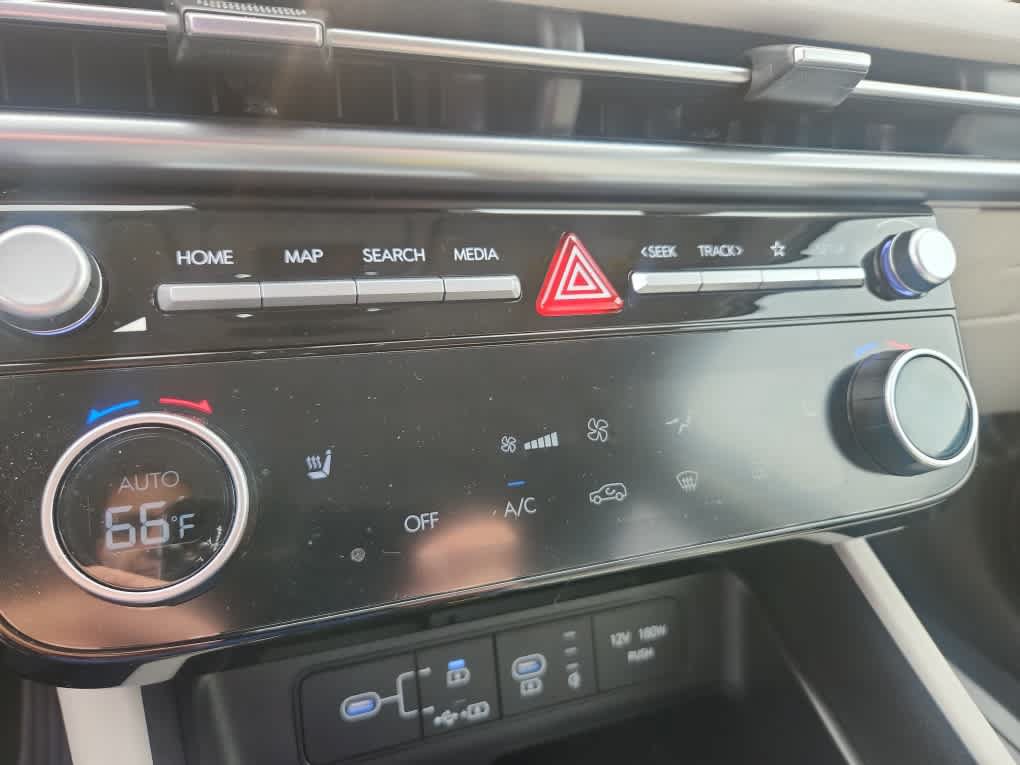 Used 2025 Hyundai Tucson SEL FWD image 12