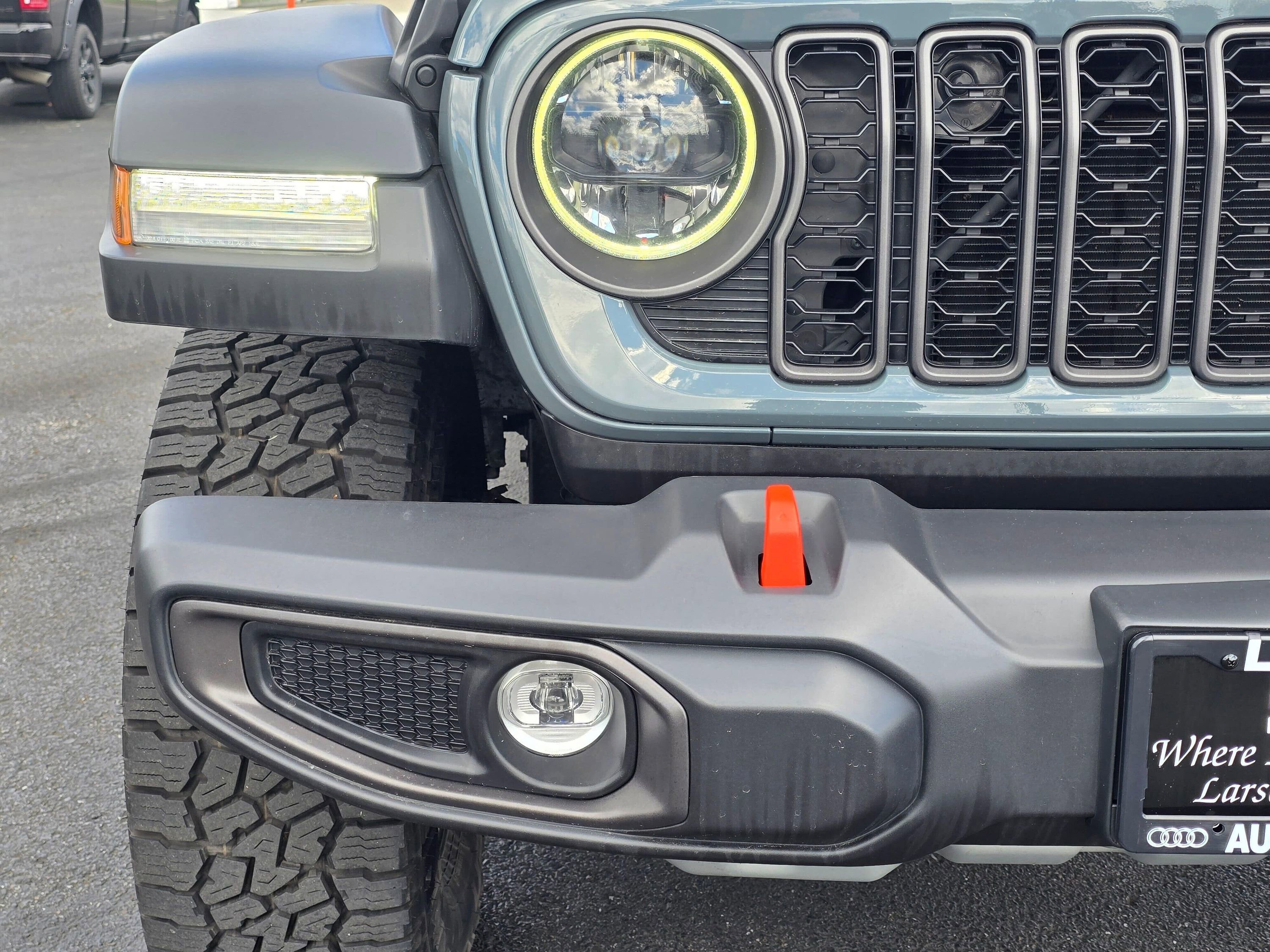 Used 2024 Jeep Gladiator Mojave w/ Convenience Group image 30