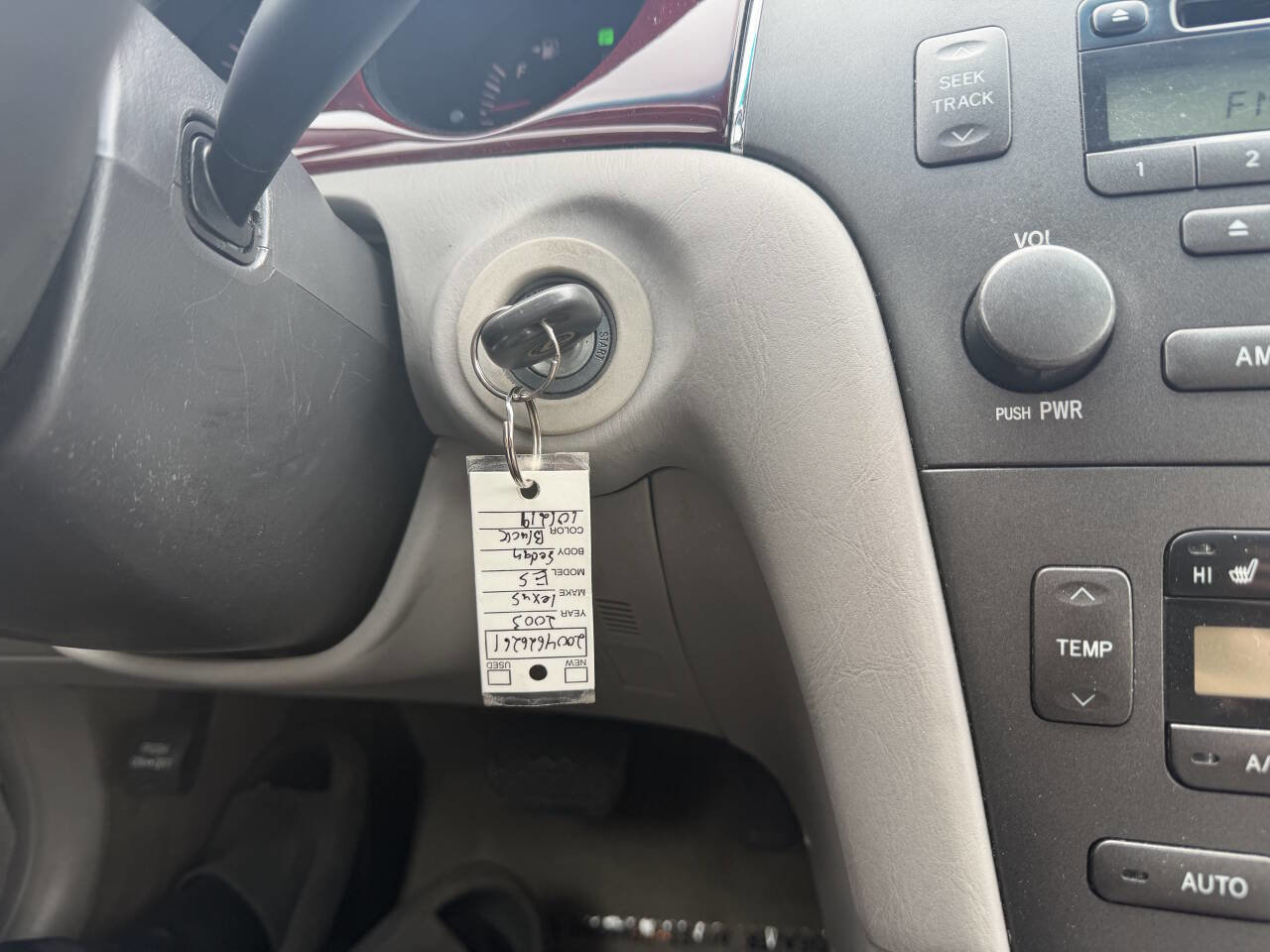 Used 2003 Lexus ES 330 FWD image 34