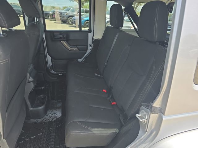 Used 2018 Jeep Wrangler Unlimited Sport image 13