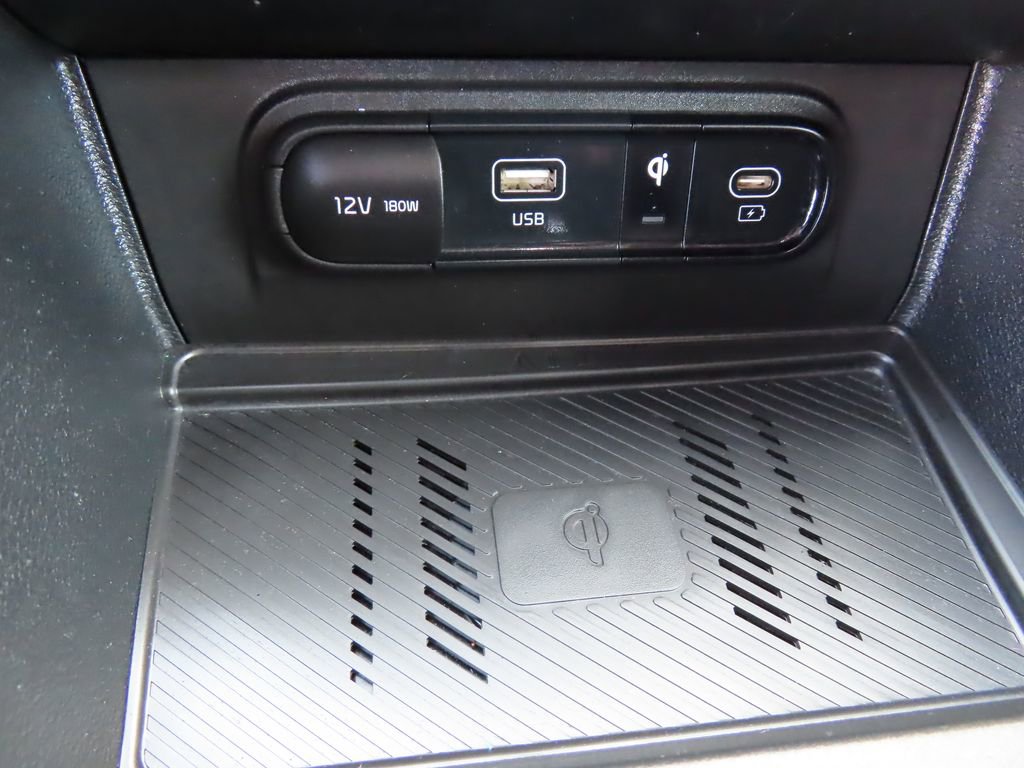 Used 2023 Kia Sportage SX image 10