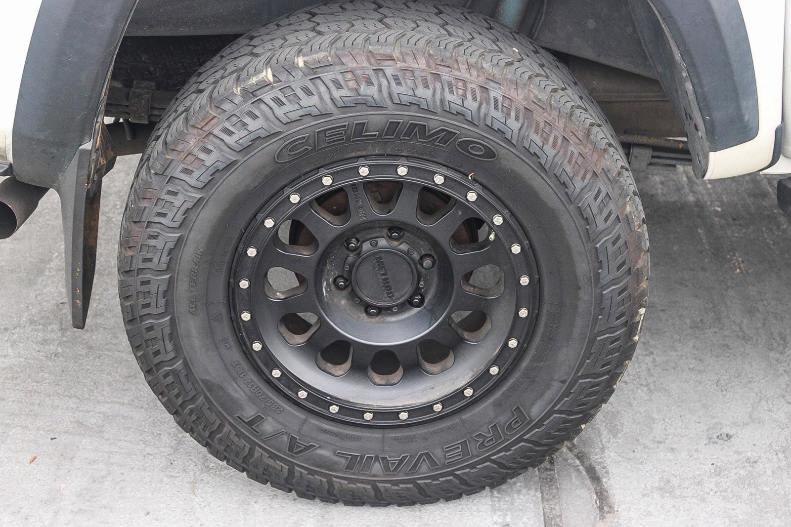 Used 2017 Toyota Tacoma TRD Off-Road image 16