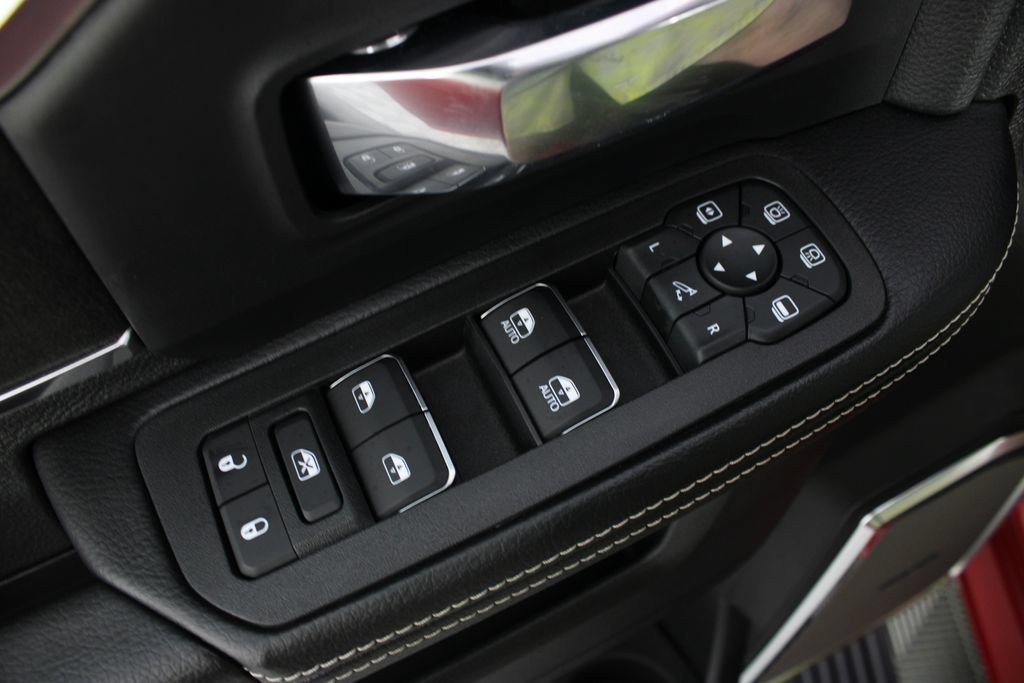 New 2027 RAM 2500 Laramie w/ Sport Appearance Package AWD/4WD image 16