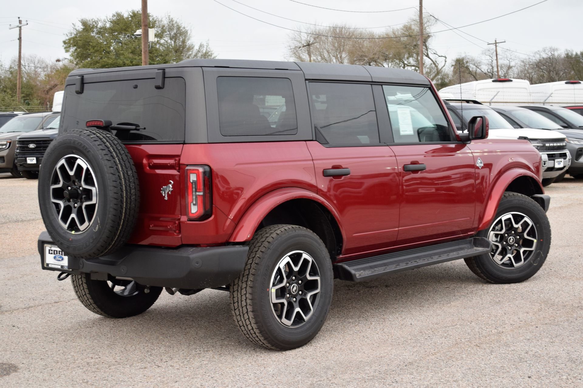 New 2026 Ford Bronco Outer Banks image 6