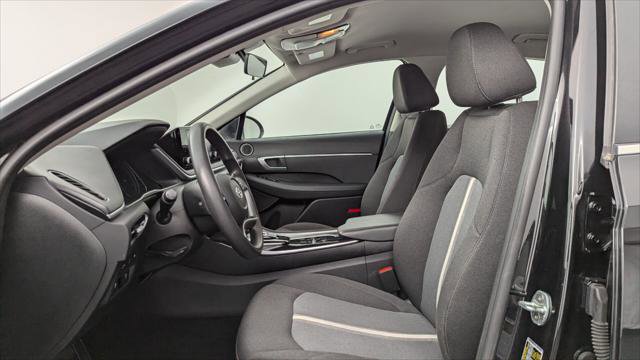 Used 2021 Hyundai Sonata SE w/ Cargo Package image 13