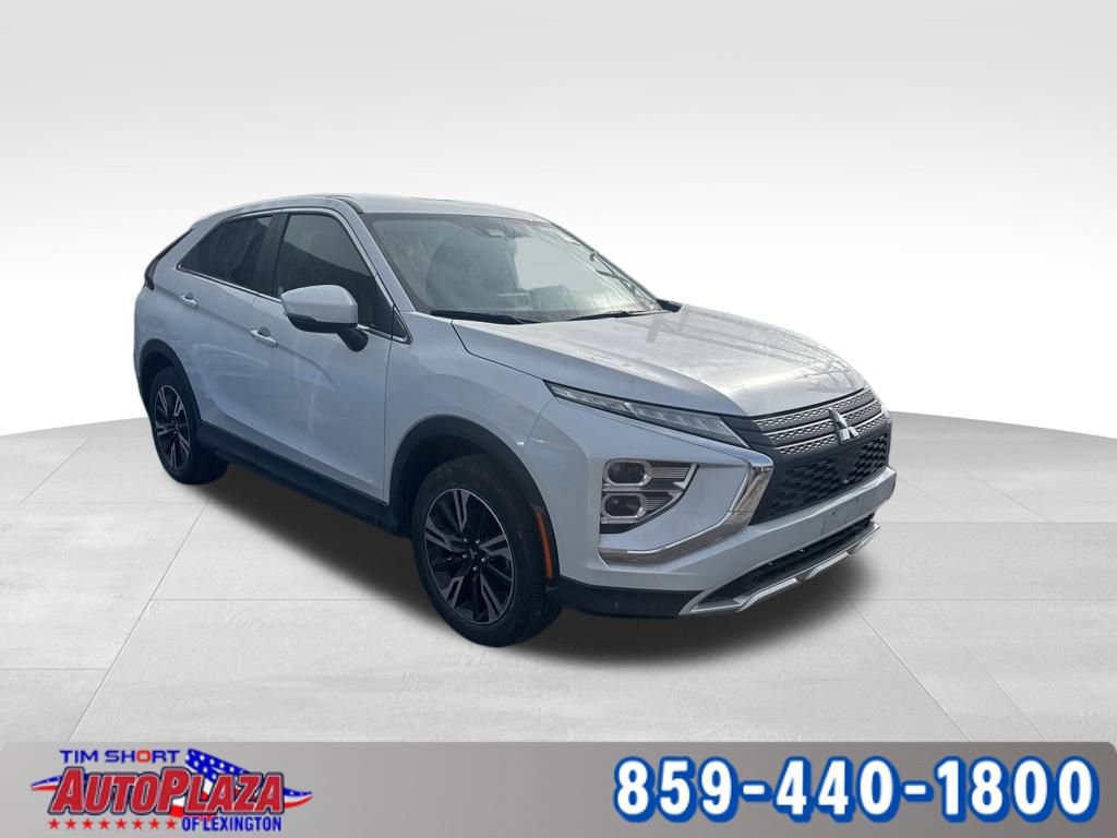 Used 2024 Mitsubishi Eclipse Cross SE image 3