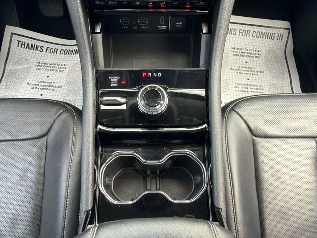 Used 2023 Jeep Grand Cherokee Limited w/ Luxury Tech Group II AWD/4WD image 25