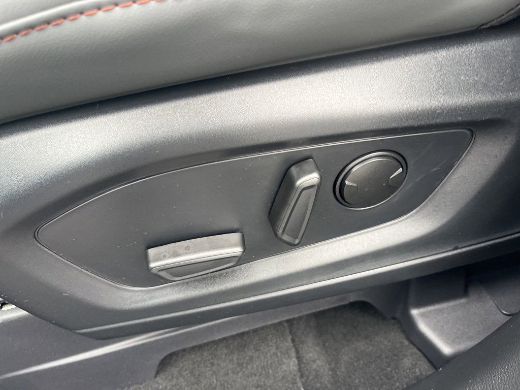 New 2026 Ford Explorer Active image 16