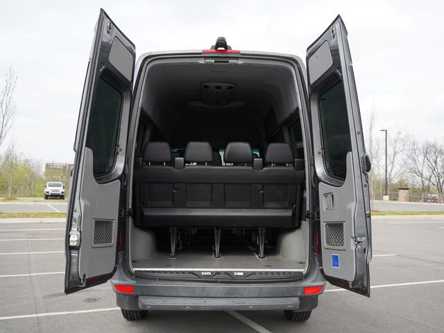 Used 2018 Mercedes-Benz Sprinter 2500 image 14