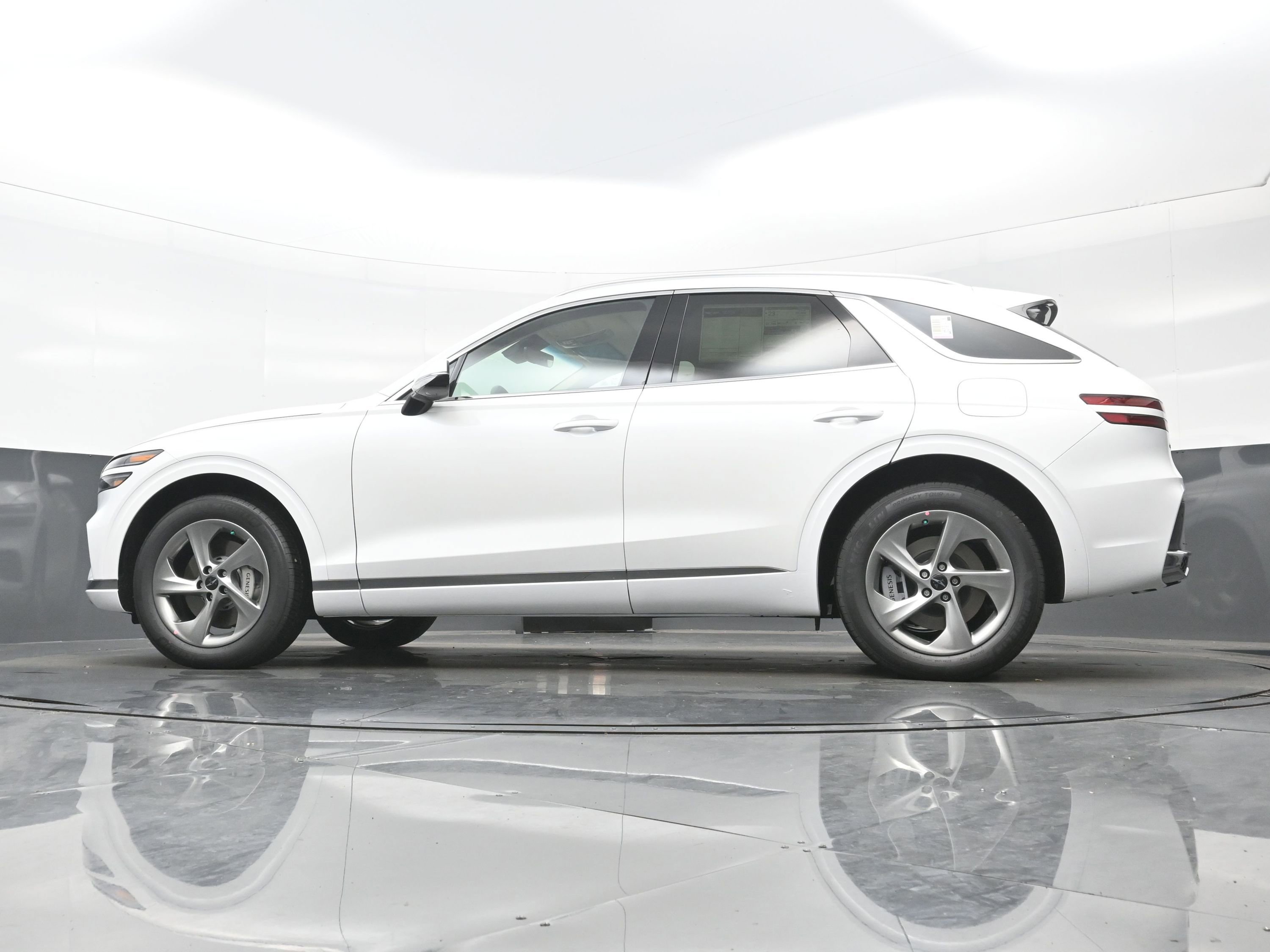 New 2026 Genesis GV70 2.5T Select image 14