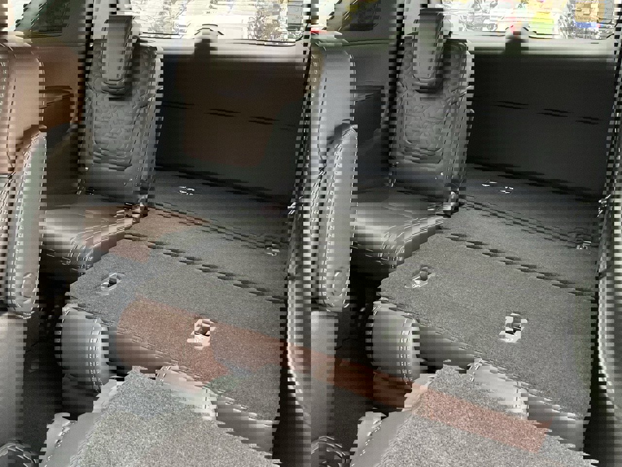 New 2026 Nissan Armada Platinum image 21