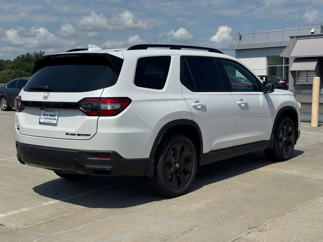 New 2026 Honda Pilot Black Edition image 6