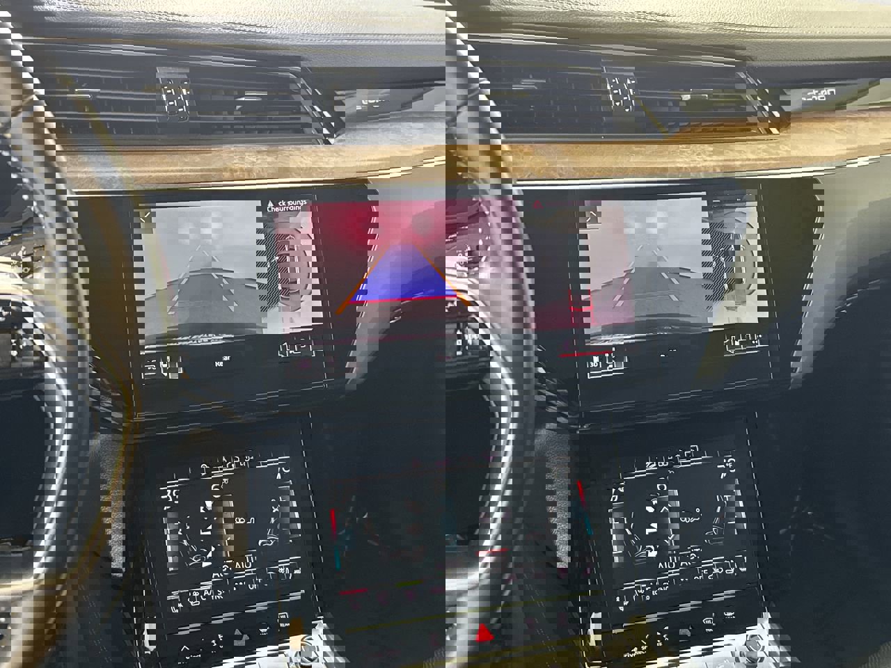 Used 2020 Audi e-tron Premium Plus image 12