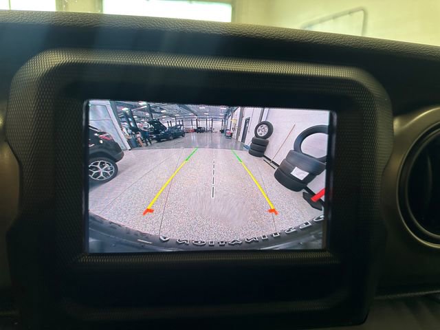 Used 2021 Jeep Wrangler Unlimited Sport image 26