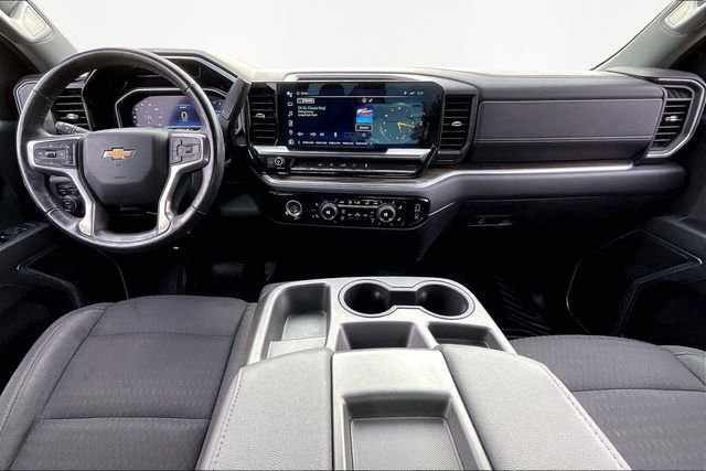 Used 2022 Chevrolet Silverado 1500 LT image 7