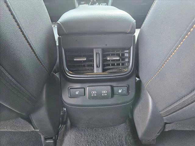 Used 2022 Subaru Outback Wilderness w/ Wilderness Package AWD/4WD image 18