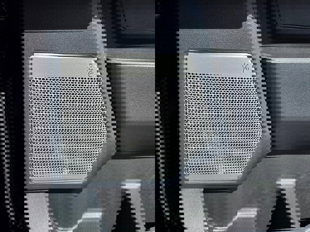 New 2025 Ford F350 Lariat w/ Lariat Ultimate Package image 25