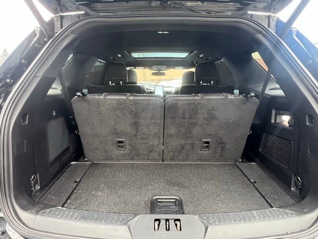 Used 2020 Ford Explorer ST w/ ST Street Pack image 15