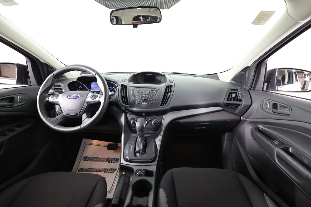 Used 2015 Ford Escape S image 25