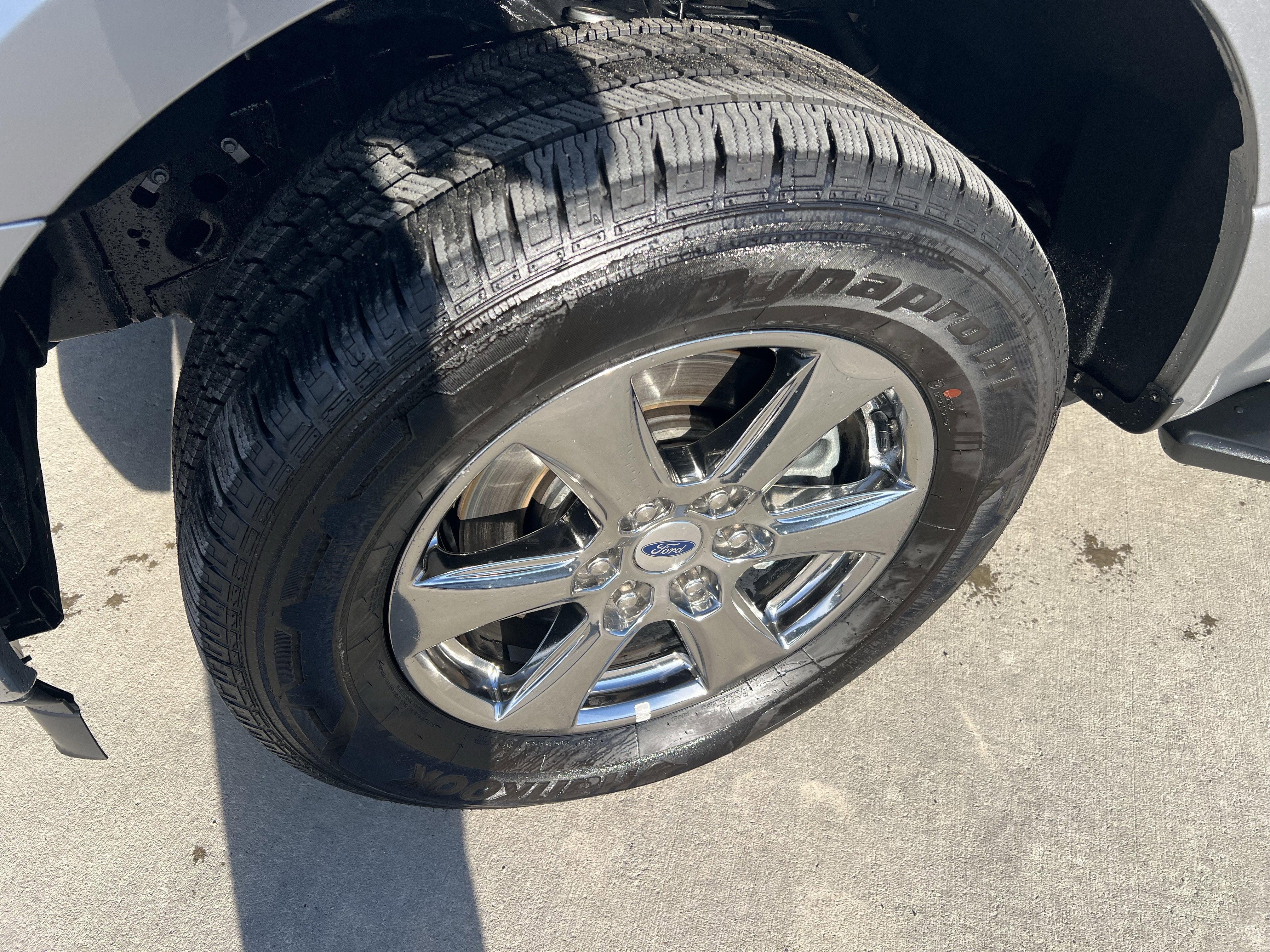 Used 2020 Ford F150 XLT w/ Equipment Group 302A Luxury image 3