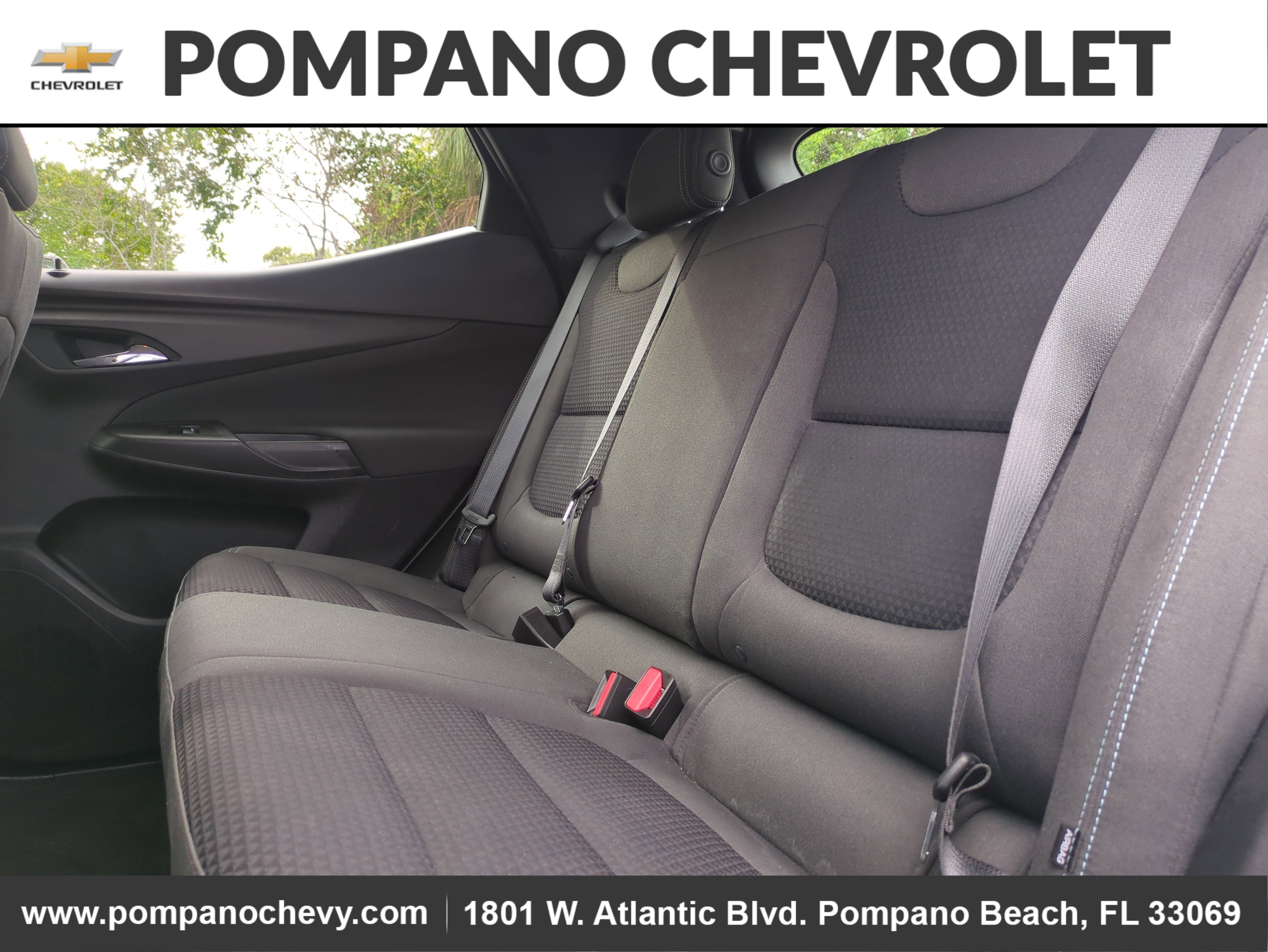 Used 2022 Chevrolet Bolt EUV LT w/ Driver Confidence Package image 12