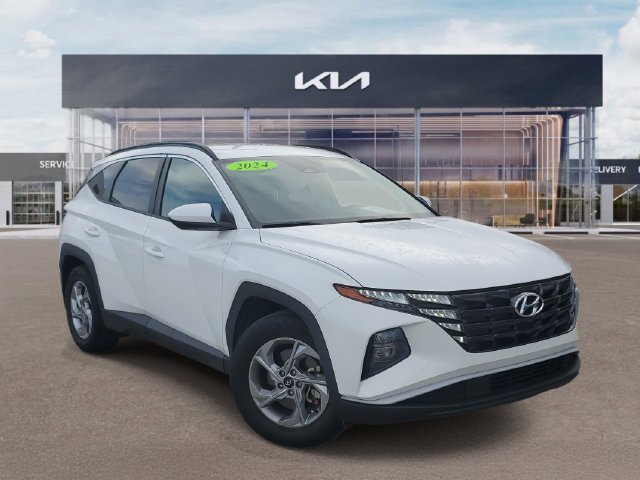 Used 2024 Hyundai Tucson SEL FWD image 1