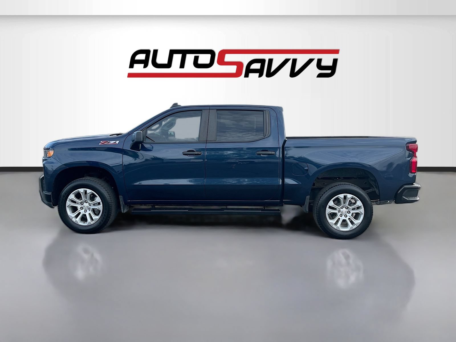 Used 2021 Chevrolet Silverado 1500 Custom Trail Boss AWD/4WD image 4