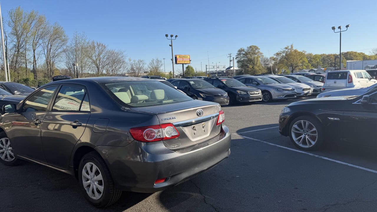 Used 2011 Toyota Corolla LE image 7