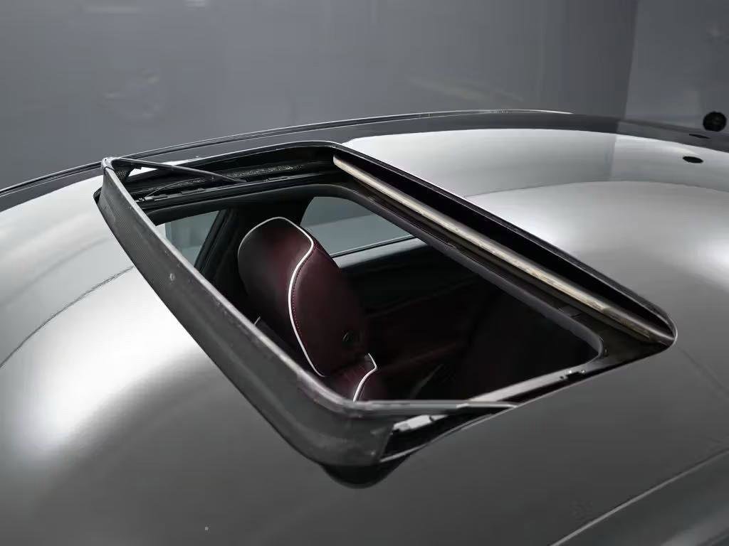 Used 2023 Cadillac CT4 V image 6