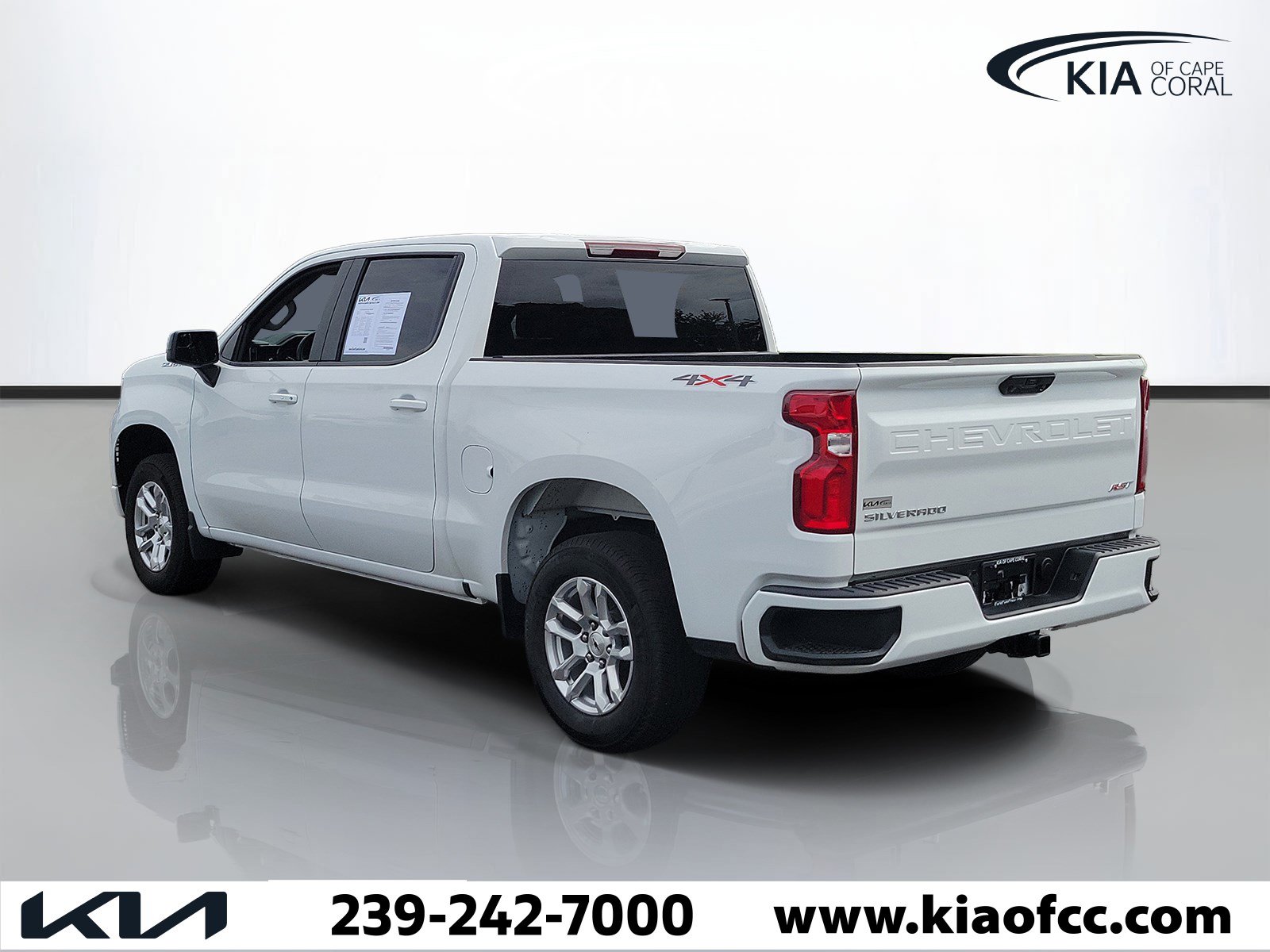 Used 2026 Chevrolet Silverado 1500 RST AWD/4WD image 4
