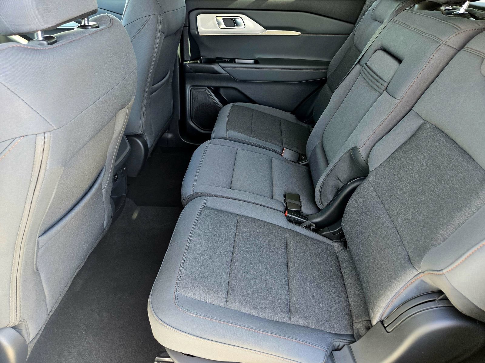 New 2026 Ford Explorer Active image 26