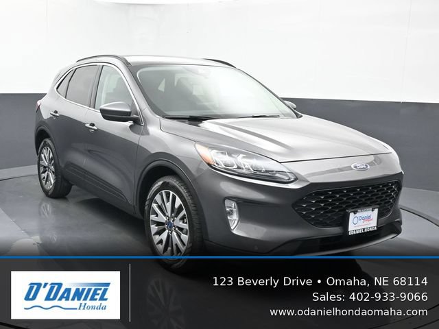 Used 2022 Ford Escape Titanium AWD/4WD image 8