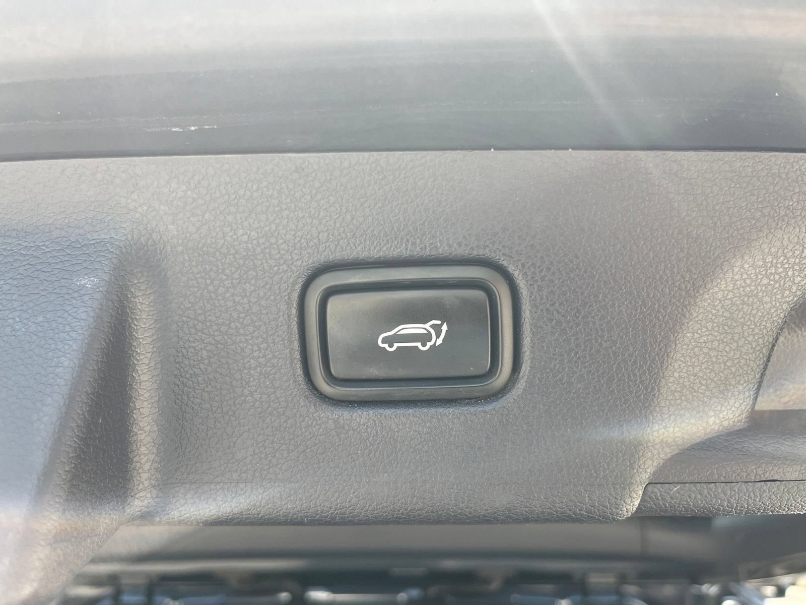 Used 2024 Hyundai Palisade Limited FWD image 37