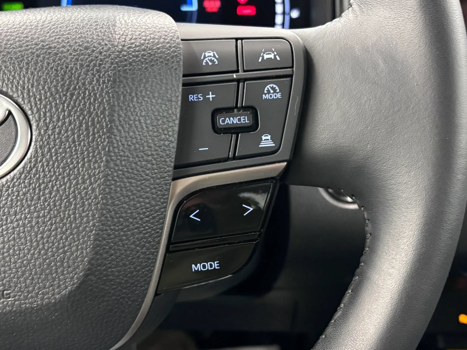 Used 2026 Toyota Camry LE w/ Convenience Package FWD image 47
