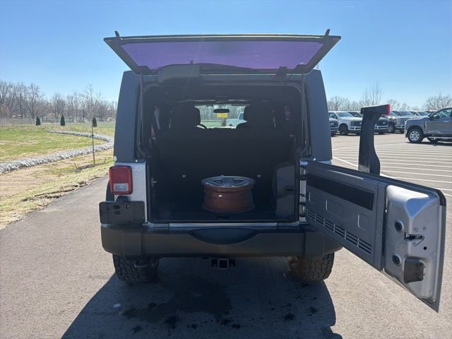 Used 2013 Jeep Wrangler Unlimited Sport w/ Connectivity Group image 9