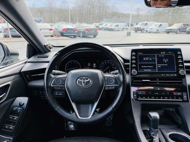 Used 2019 Toyota Avalon XSE w/ All Weather Liner Package image 6