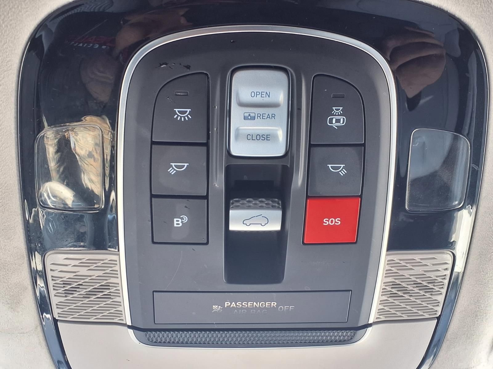 Used 2024 Hyundai Palisade Calligraphy image 12