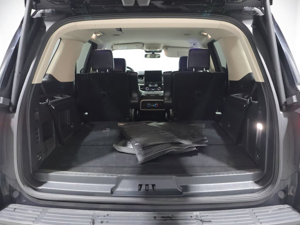 Used 2023 Ford Expedition XLT AWD/4WD image 4