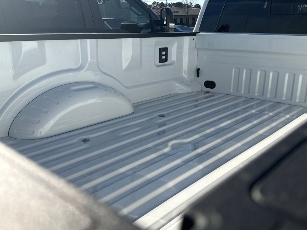 New 2026 Ford F350 King Ranch w/ FX4 Off-Road Package image 44