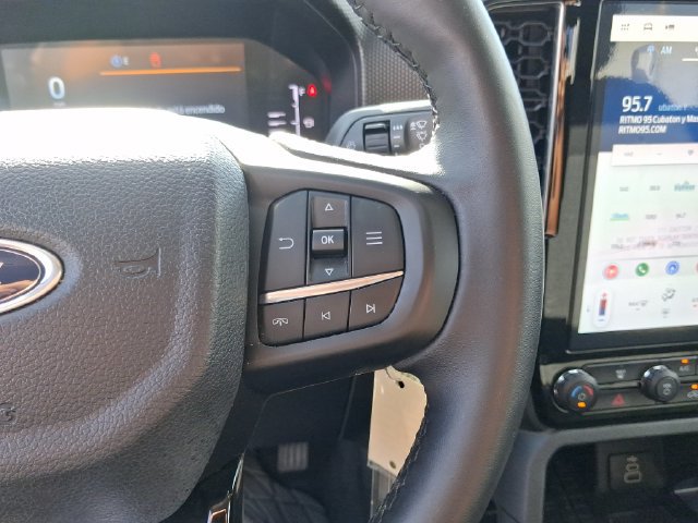 Used 2024 Ford Ranger XLT RWD image 18