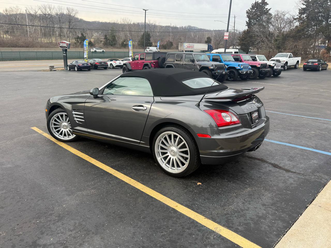 Used 2005 Chrysler Crossfire SRT-6 image 5